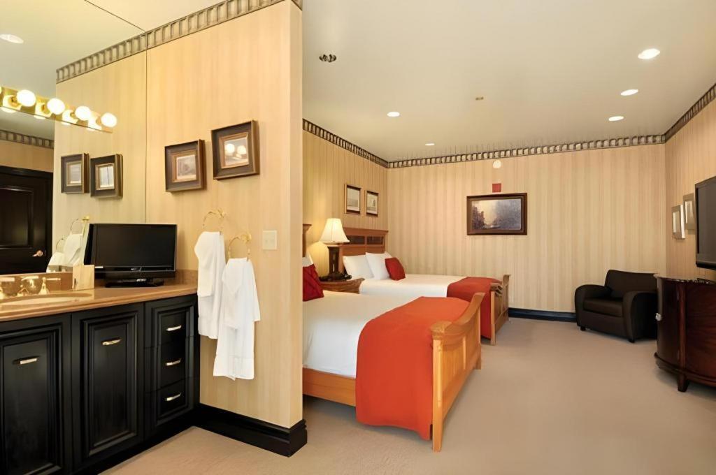 Orleans And Casino 3*