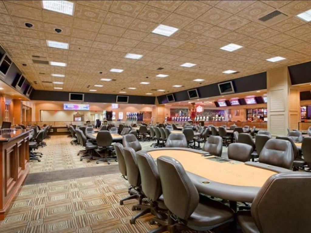 Orleans And Casino 3*